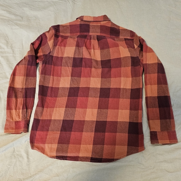 Gap flannel - Picture 2 of 3